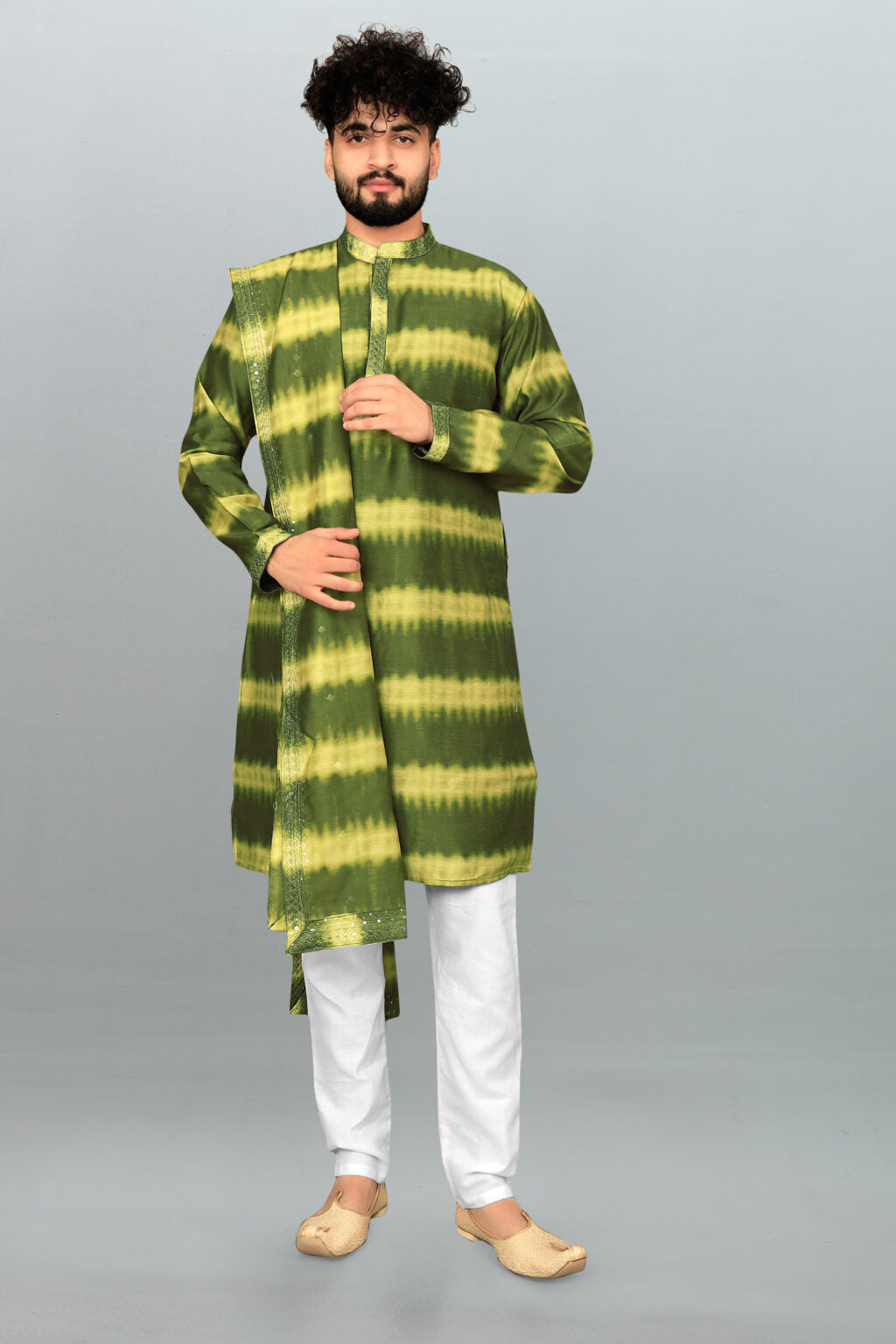 Men's Green Roman Silk Kurta Pyjama & Dupatta Set