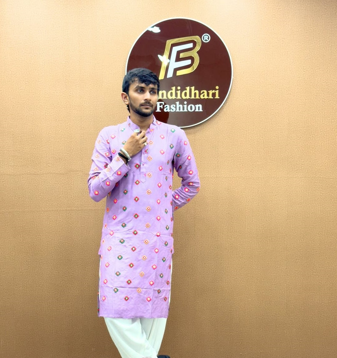bandidhari Fashion Men  Mirror Embroidered Mandarin Collar Kurta