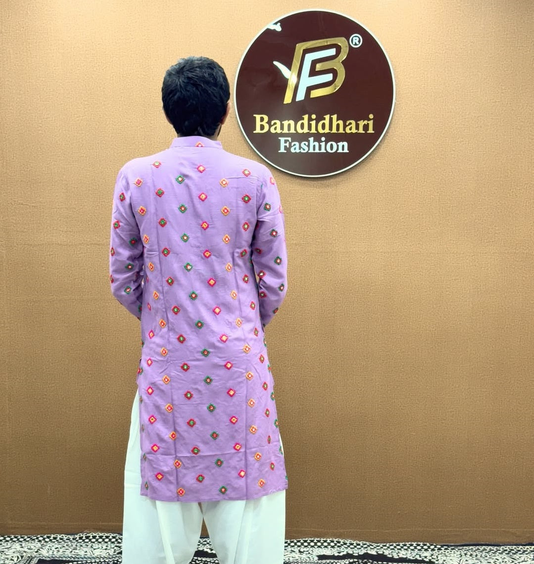 bandidhari Fashion Men  Mirror Embroidered Mandarin Collar Kurta