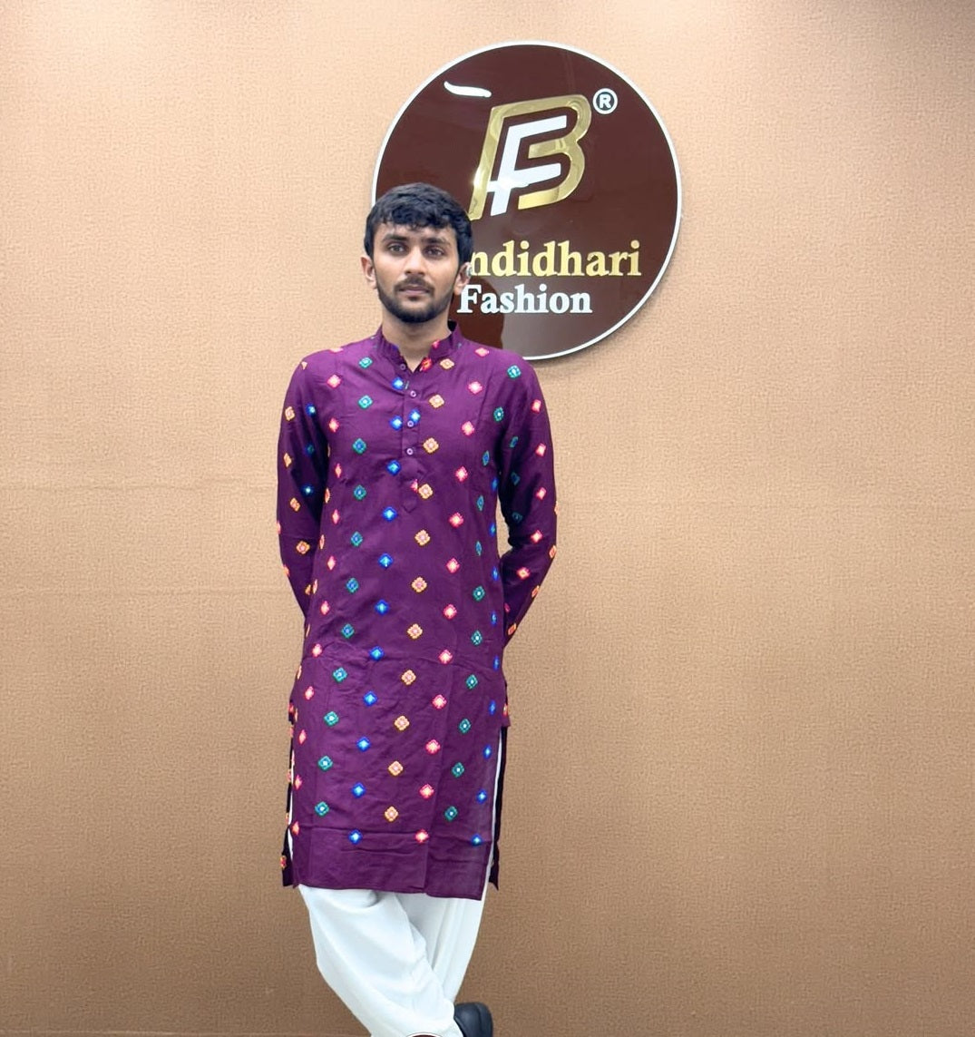 bandidhari Fashion Men  Mirror Embroidered Mandarin Collar Kurta