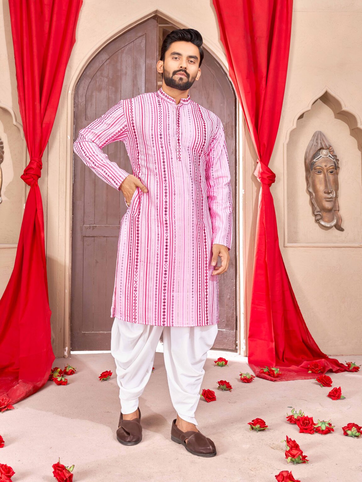 Embrace Alluring Elegance: Pink Embroidered Georgette Kurta