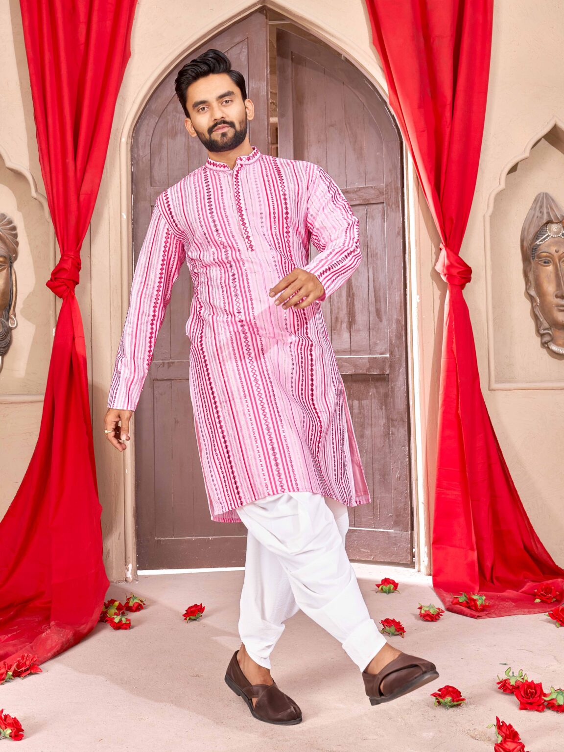 Embrace Alluring Elegance: Pink Embroidered Georgette Kurta