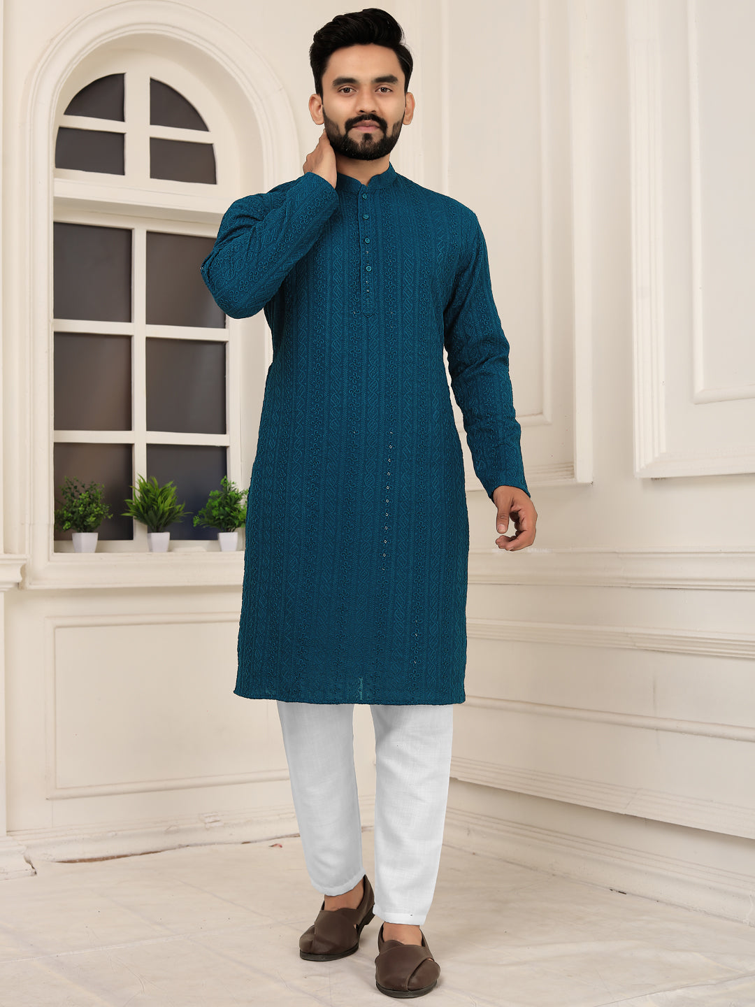 Men's Rama Heavy Embroidered Lakhnavi Kurta (Reyon)