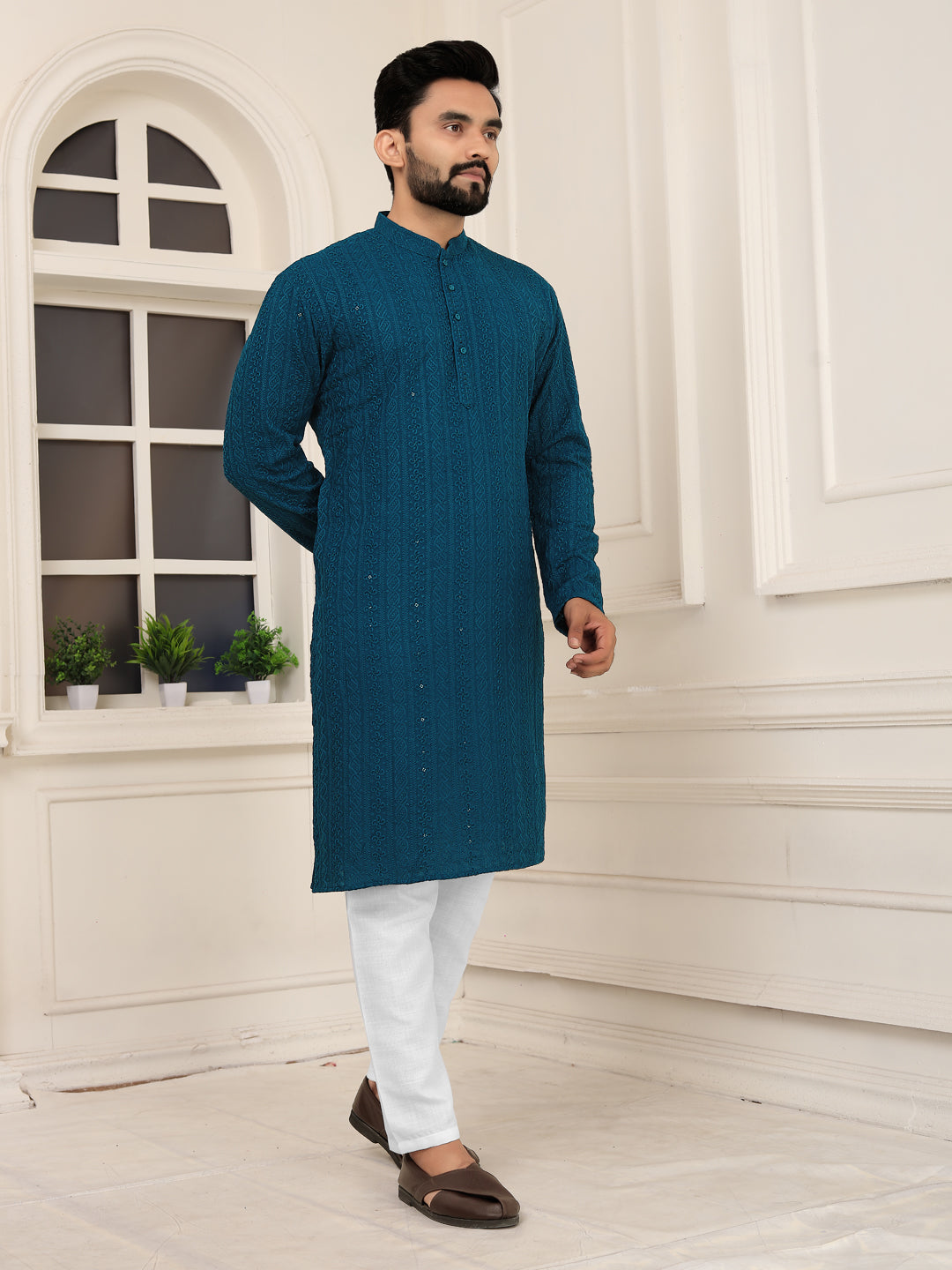 Men's Rama Heavy Embroidered Lakhnavi Kurta (Reyon)