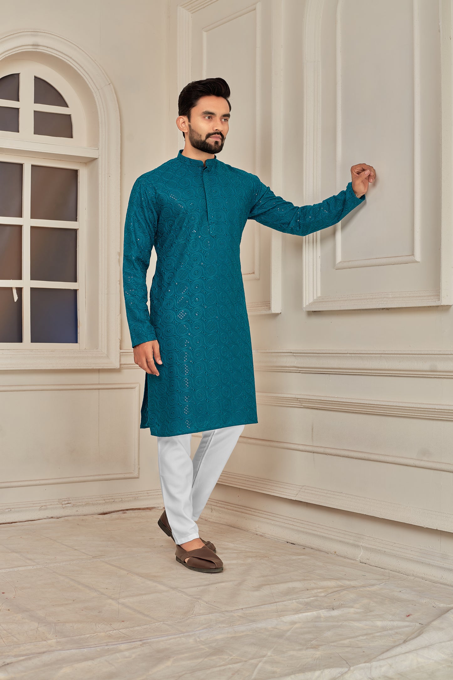 Men's Rama Heavy Embroidered Lakhnavi Kurta (Reyon)